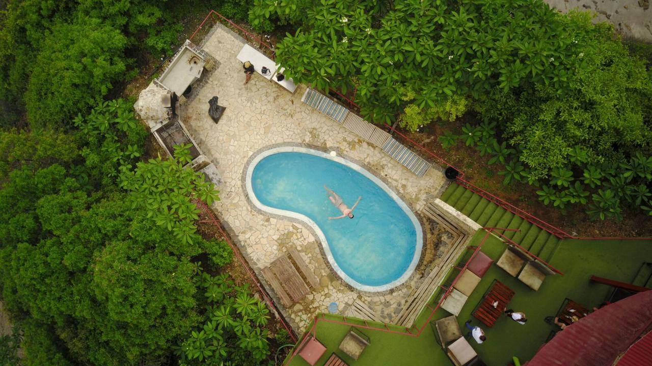 Magnific Rock - Surf & Yoga Retreat Nicaragua Hotel Popoyo