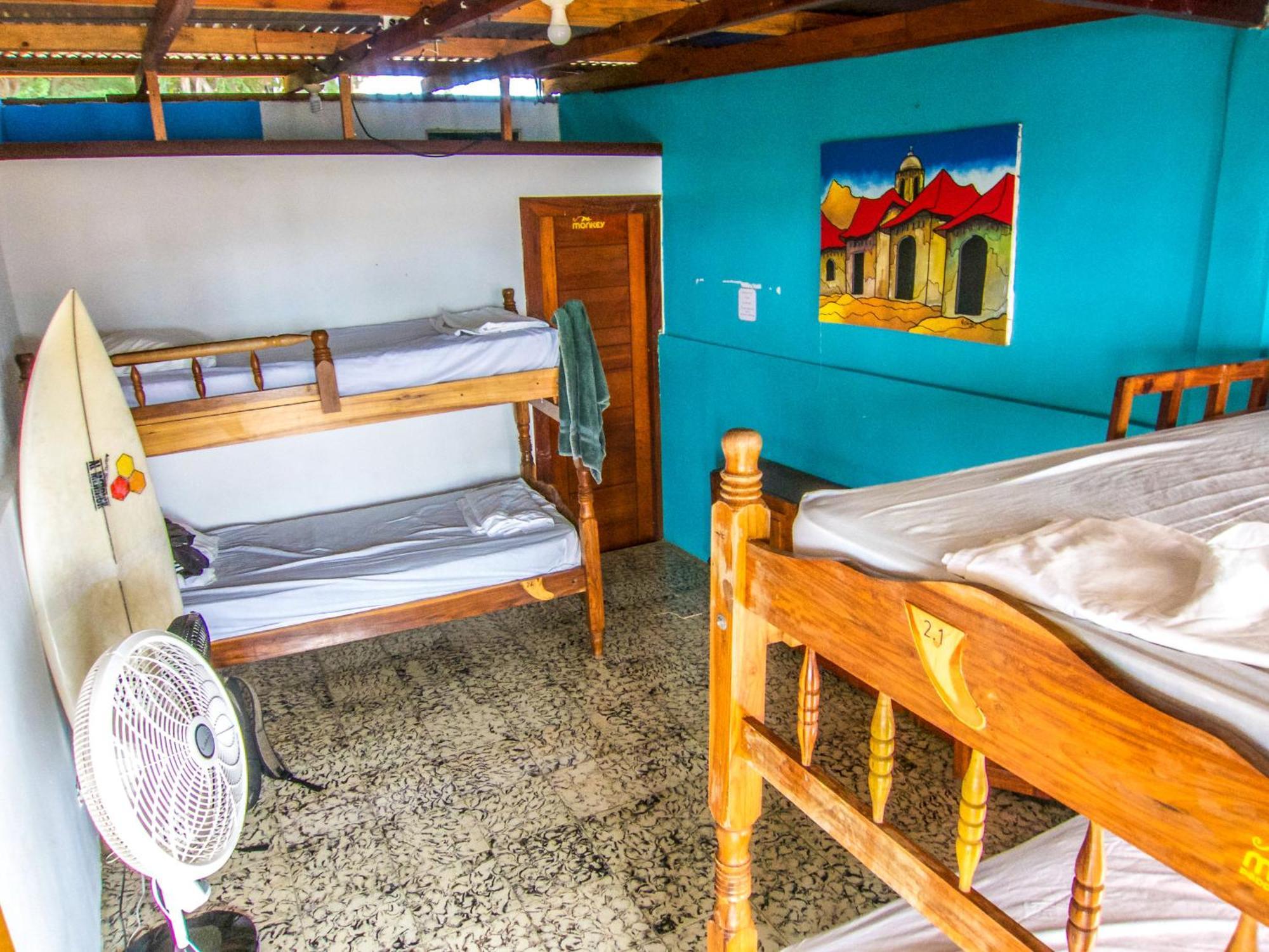 Hotel Magnific Rock - Surf & Yoga Retreat Nicaragua